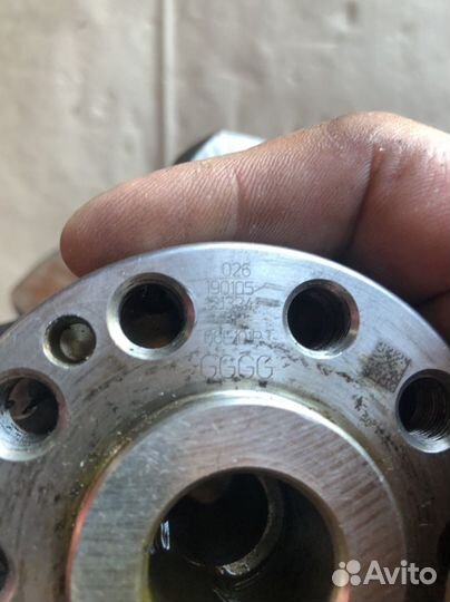 Коленвал на Ауди а6 с6.3.0 литра