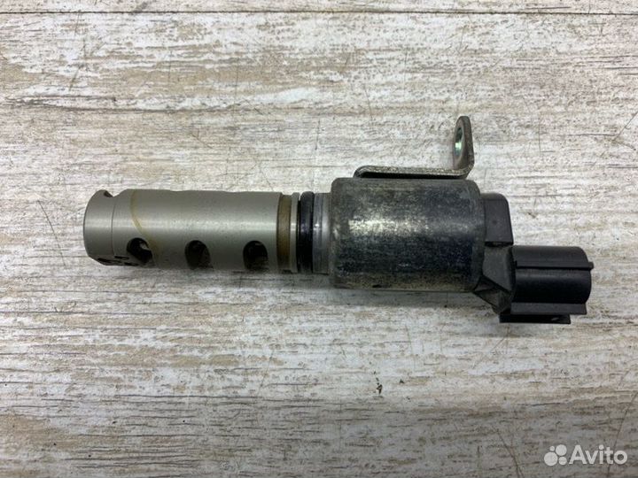 Клапан VVT-i Toyota Avensis универсал 2ZR-FAE 2009