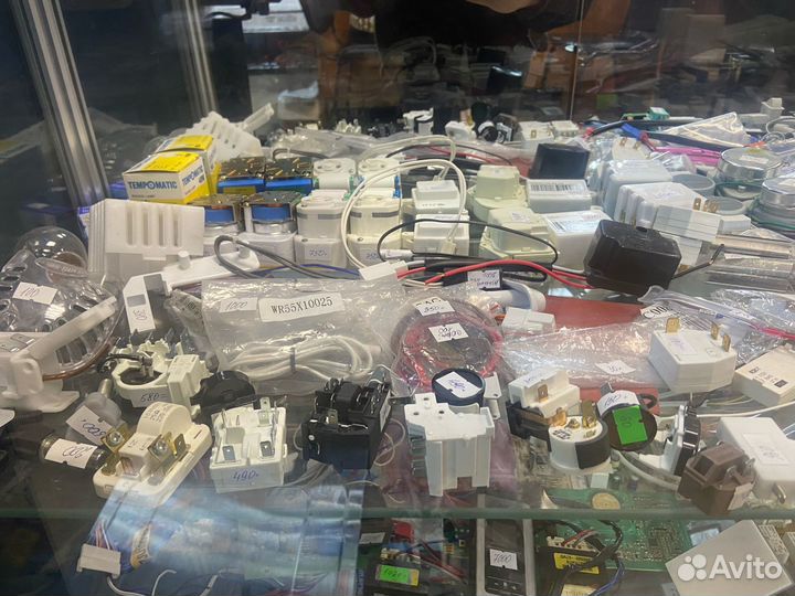 Запчасти для холодильника в ассортимента