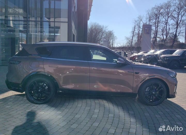 Voyah Free 1.5 AT, 2024