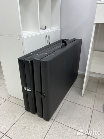 Кушетка для наращивания ресниц