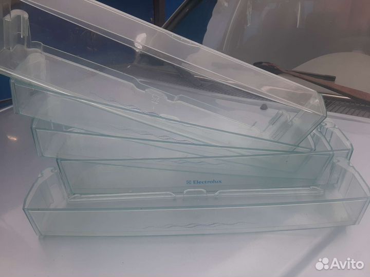 Полки для холодильника Electrolux ER4004B