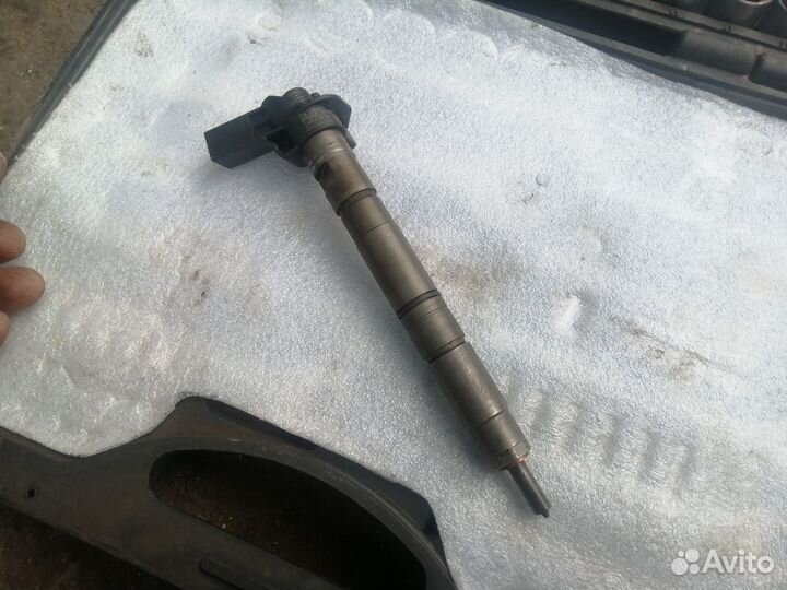 Форсунка топливная дизель VW Audi