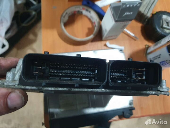 Блок управления двигателем