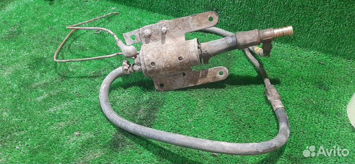 Бензонасос Mercedes-Benz E-Class W124 M111