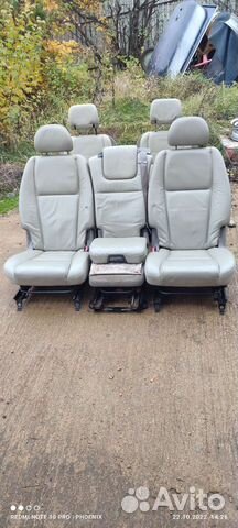 Средний и задний ряд Volvo xc90