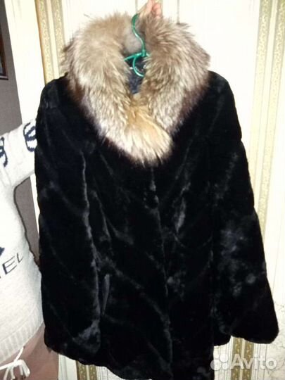 Шуба мутоновая 48 размер