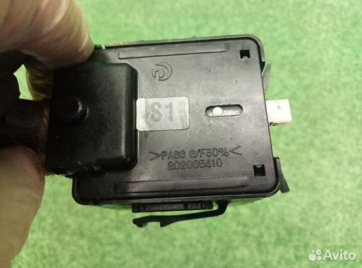 Переключатель подрулевой на Opel Antara 2006-2011