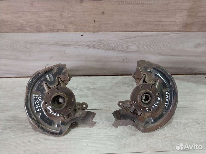 Поворотный кулак Renault Megan 2 Scenic 2