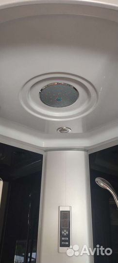 Душевая кабина