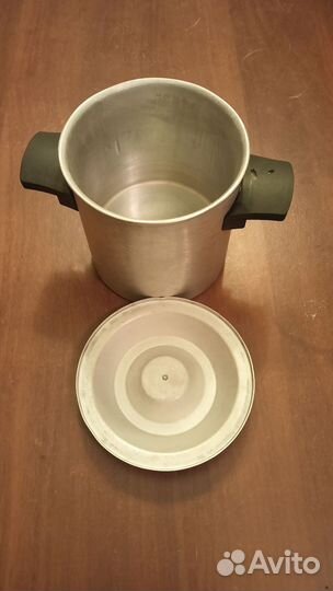 Посуда из алюминия и чугуна