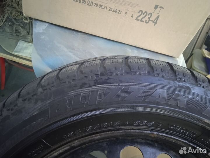 Bridgestone Blizzak Revo GZ 185/65 R15 88S