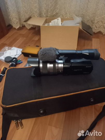Видеокамера Sony nex VG30H