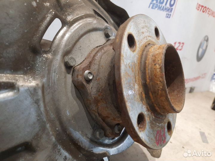 Ступица задняя правая Bmw 5 Series F10 2011