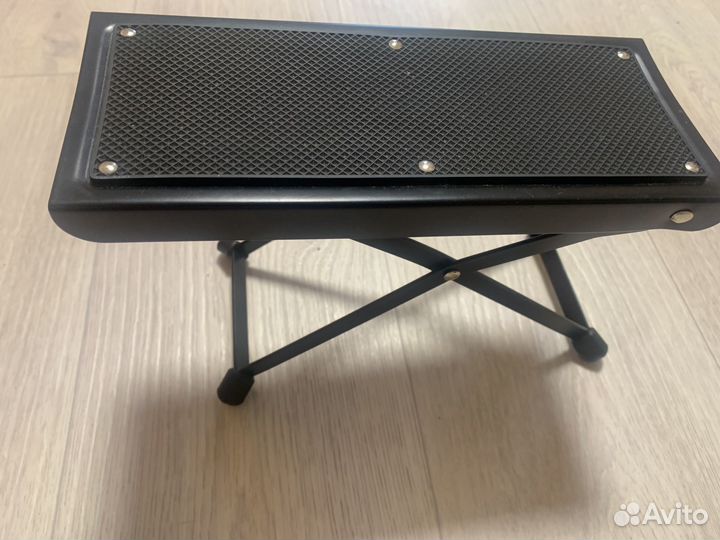 Подставка пол ногу для гитары (домры и т.п)