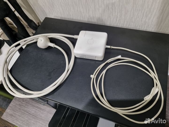 Apple magsafe 1 задядка для Macbook