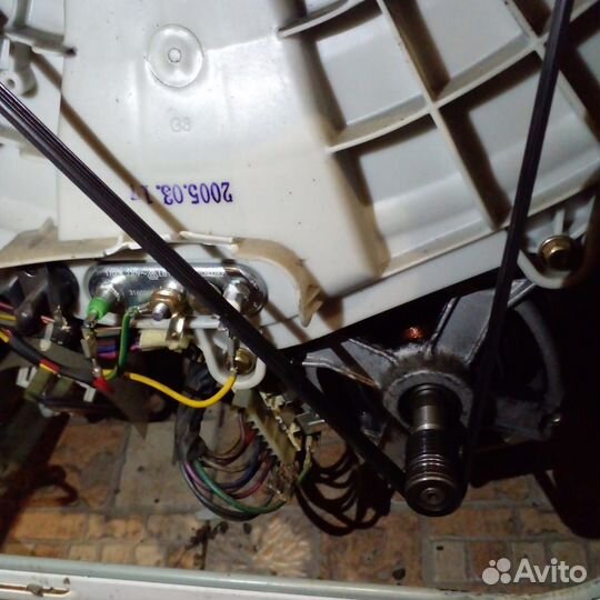 Ремонт холодильников Ремонт стиральных машин