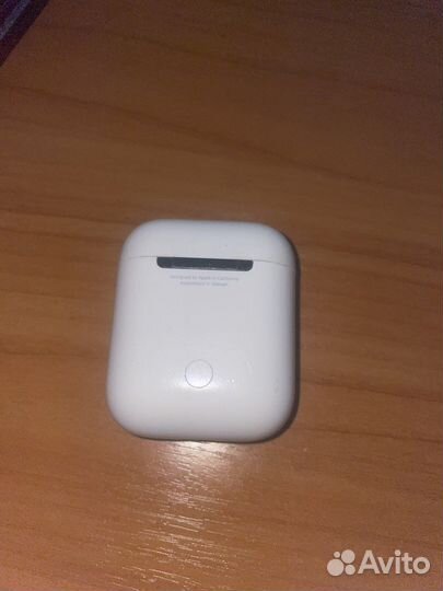 Кейс от наушников airpods 1