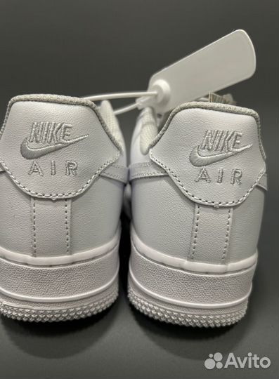Кроссовки Nike AIR force 1 белые