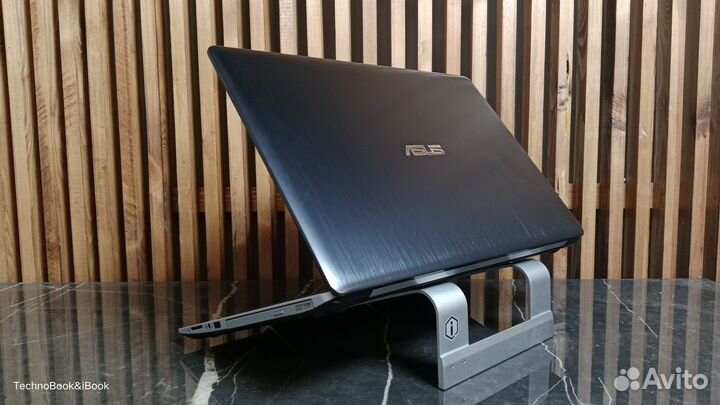 Игровой ноутбук Asus K551L на Intel