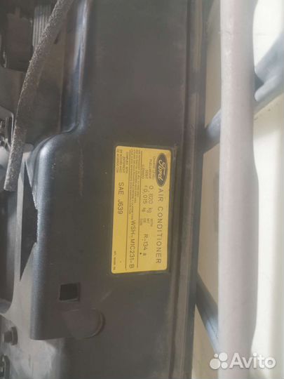 Телевизор в сборе с радиаторами и вентилятором