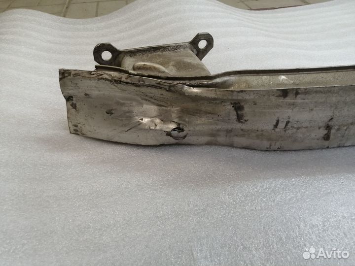 Усилитель бампера задний на опель мерива б