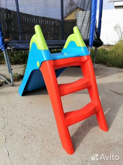 Детская горка пластиковая