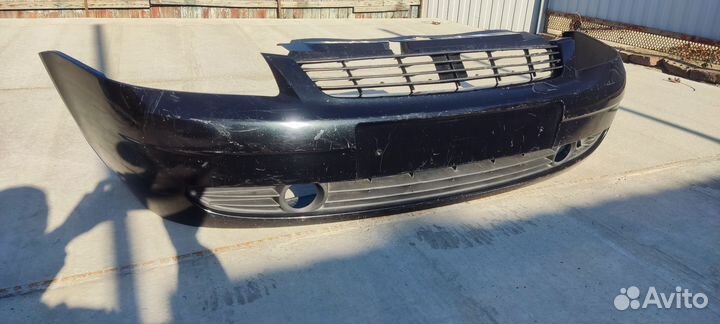 Бампер передний priora 1