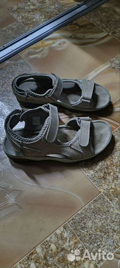 Босоножки детские