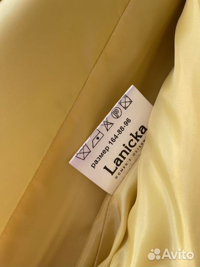 Пальто женское Lanika