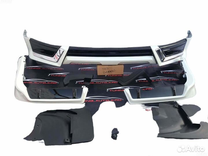 Обвес Toyota Land Cruiser 200 Q8984