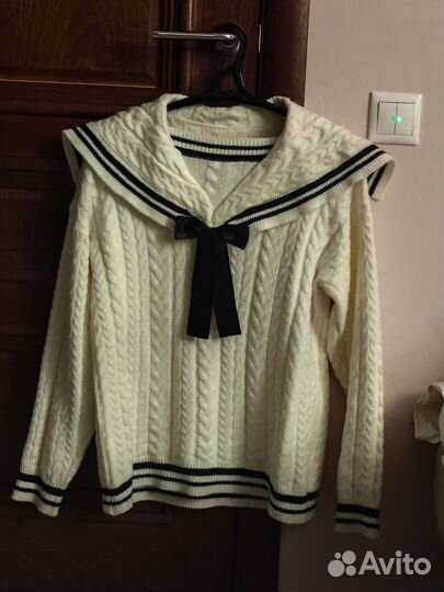 Свитер женский оверсайз