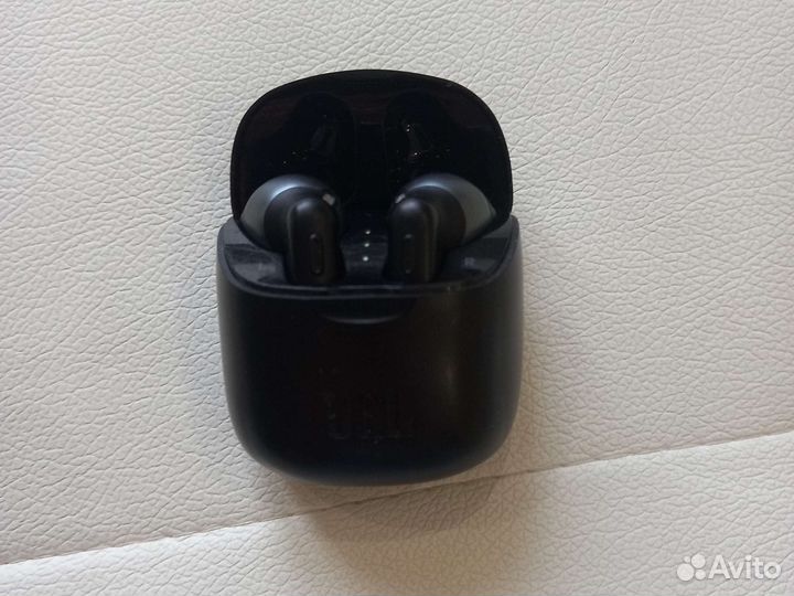 Беспроводные наушники jbl tune 225 tws