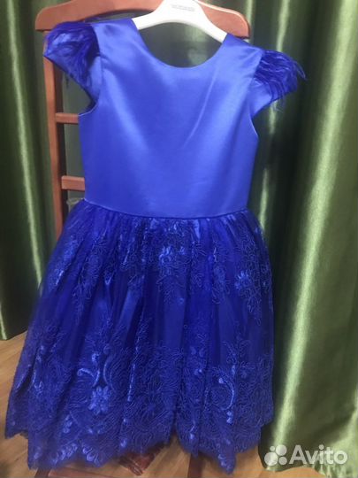 Платье для девочки нарядное