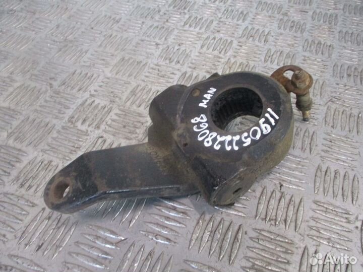 Трещотка тормозная задняя правая MAN 81506106262