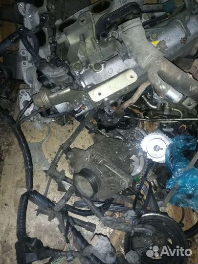 Запчасти на двигатель sr20de