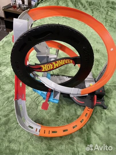 Гоночный трек hot wheels шиномонтаж