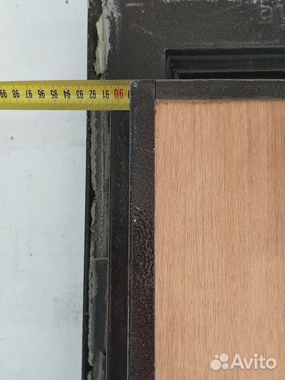 Дверь входная металлическая