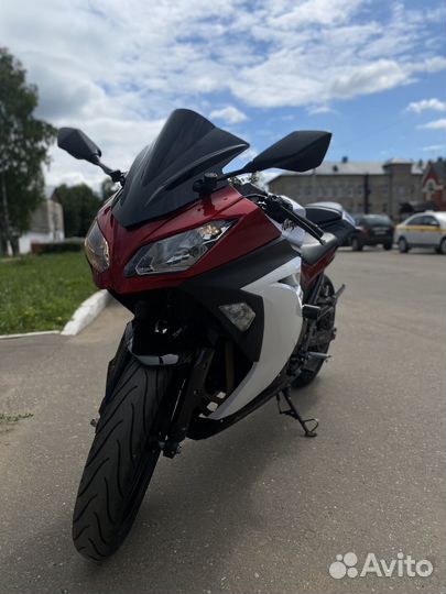 Kawasaki ninja 300