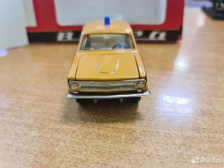 Модель СССР 1:43. Волга 