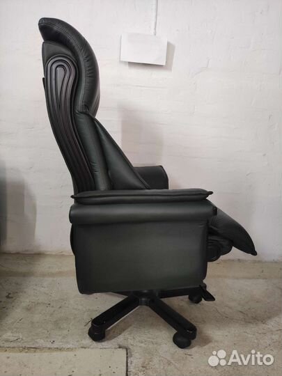 Кресло руководителя Пикассо бу