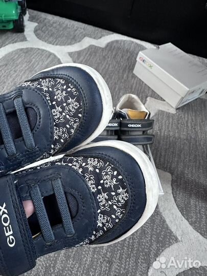 Кроссовки ботинки geox 25