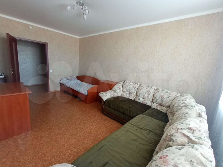 2-к. квартира, 52 м², 3/5 эт.