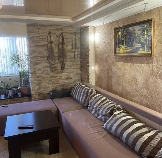 2-к. квартира, 77 м², 1/6 эт.