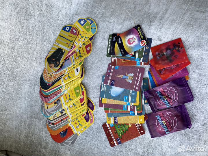 Настольные карты и Игрушки из Киндера сюрприза