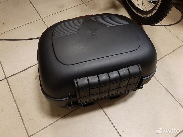 Кофр для мотоциклов, мопедов, скутеров