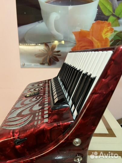 Аккордеон weltmeister caprice концертный