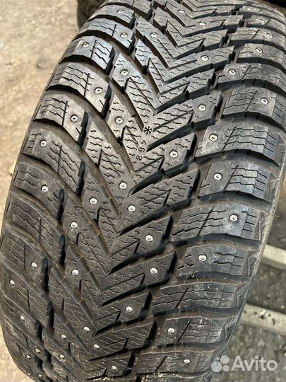 Nokian Tyres Hakkapeliitta 10p SUV 255/50 R19