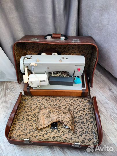 Подольская швейная машина(электропривод)