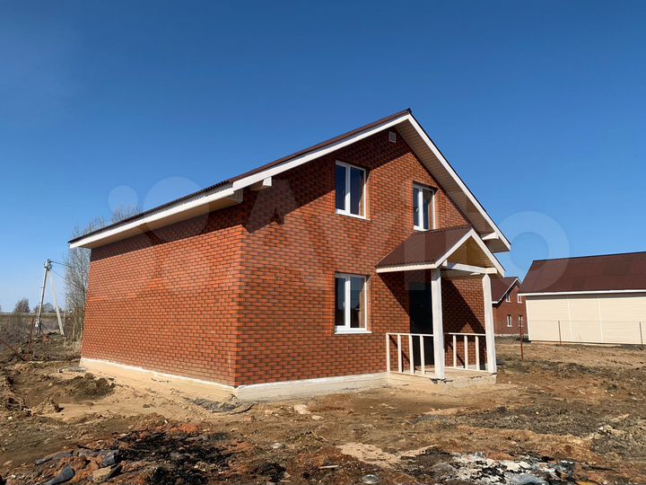 Дом 144,4 м² на участке 6,5 сот.